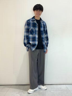 「Right-on（ライトオン）のPLUS ONE(プラスワン)【メンズ】裾ワンポイントロゴ半袖Tシャツ（Tシャツ/カットソー、ブラック系）」を使った、chiiiba0410さん（メンズ）の秋コーディネート
