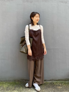 「russet（ラシット）のレザーワンショルダーバッグ（ショルダーバッグ、グレー系）」を使った、russetさんの秋コーディネート