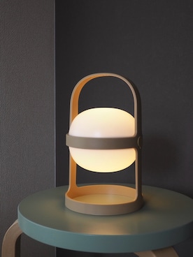 「アイテム（インテリア）」を使った、Haruka Kotakiさん（レディース・157cm）の秋コーディネート