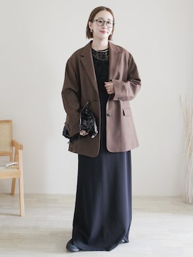 「アイテム（クラッチバッグ）」を使った、陽さん（レディース・156cm）の秋コーディネート