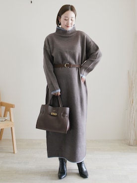 「アイテム（トートバッグ）」を使った、陽さん（レディース・156cm）の秋コーディネート