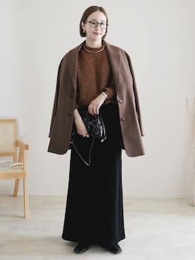 「アイテム（アナログ腕時計）」を使った、陽さん（レディース・156cm）の秋コーディネート