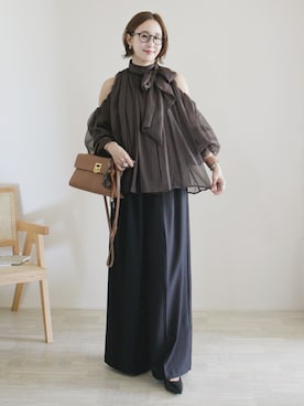 「ete（エテ）のアイテム」を使った、陽さん（レディース・156cm）の秋コーディネート