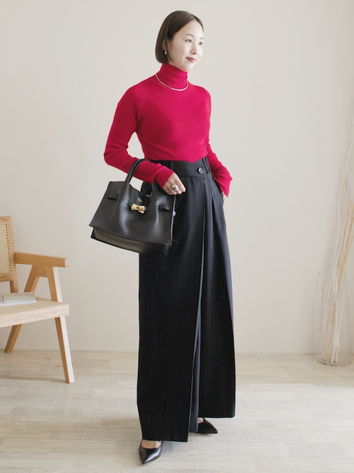STUDIOUS/ステュディオス】Asymmetric Tucked Flare Trousers/アシンメ