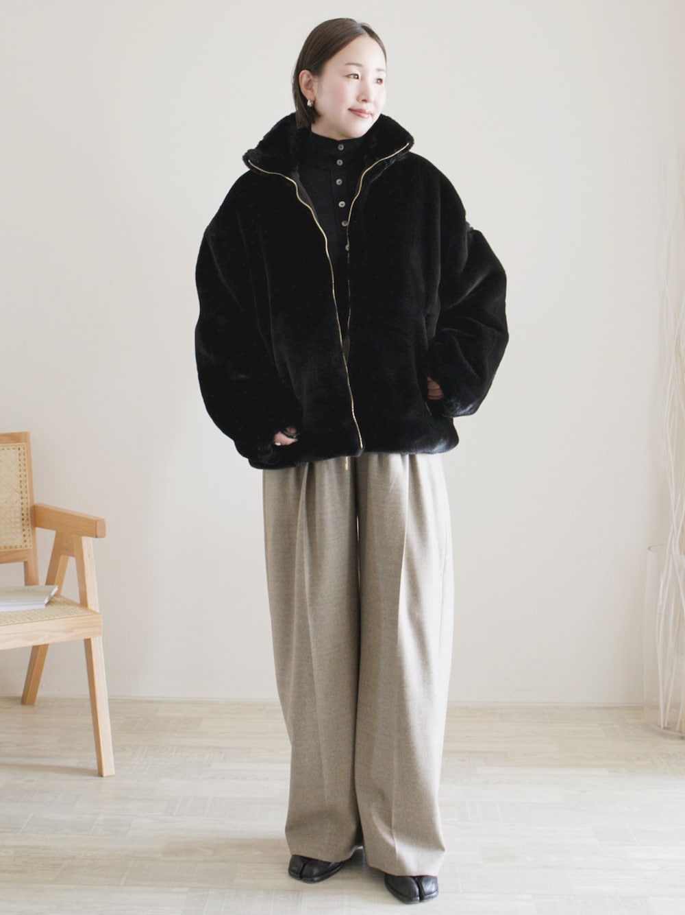 6(ROKU)＞ウール タック パンツ 25FWを使った人気ファッション
