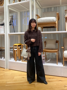 「アイテム（財布/小物）」を使った、LISAさん（レディース・161cm・30代）の秋コーディネート