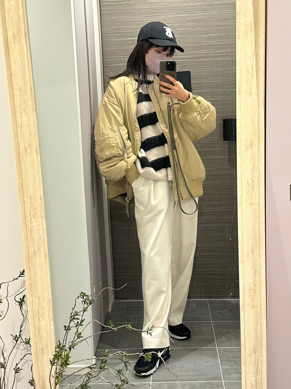 前田希美｜BURBERRYのキャップを使ったコーディネート - WEAR