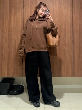 「Acne Studios（アクネストゥディオズ）のアイテム」を使った、前田希美さん（レディース・159cm）の春コーディネート