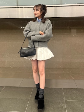 「アイテム（ヘアアクセサリー）」を使った、前田希美さん（レディース・159cm）の秋コーディネート