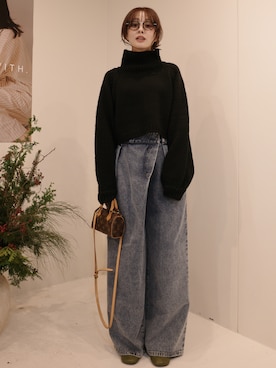 「アイテム（サングラス）」を使った、前田希美さん（レディース・159cm）の冬コーディネート