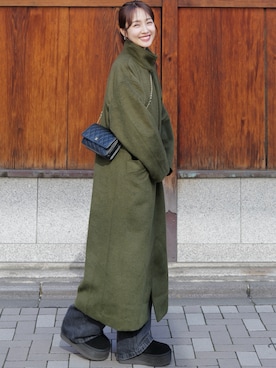 「LOEWE（ロエベ）のアイテム」を使った、前田希美さん（レディース・159cm）の冬コーディネート