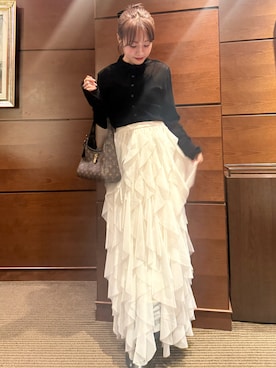 「アイテム（ヘアゴム）」を使った、前田希美さん（レディース・159cm）の秋コーディネート