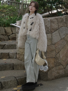 「アイテム（ダッフルコート）」を使った、前田希美さん（レディース・159cm）の秋コーディネート