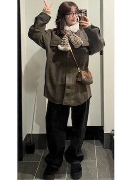 「アイテム（PC・スマホグッズ/家電）」を使った、前田希美さん（レディース・159cm）の秋コーディネート