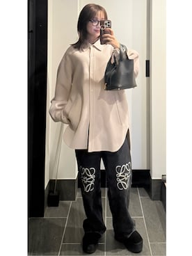 「アイテム（スマホケース/カバー）」を使った、前田希美さん（レディース・159cm）の秋コーディネート