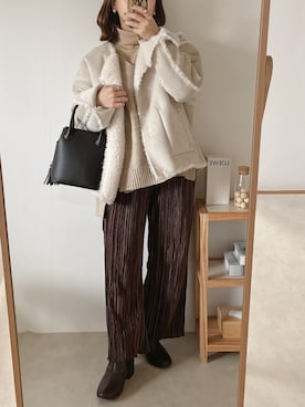 「KBF（ケイビーエフ）のアイテム（その他アウター）」を使った、yumi.さん（レディース・151cm）の秋コーディネート