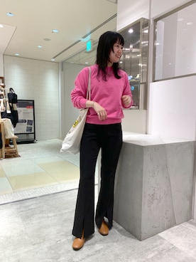 「SHENERY」｜「アイテム（スウェット）」を使った、TOKUMURA_161cmさん（レディース・161cm）の冬コーディネート