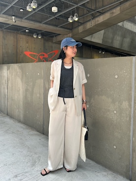 「SHENERY（シーナリー）のアイテム（キャミソール、グレー系）」を使った、TOKUMURA_161cmさん（レディース・161cm）の夏コーディネート