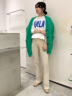 「SHENERY」｜「アイテム（スウェット）」を使った、TOKUMURA_161cmさん（レディース・161cm）の秋コーディネート