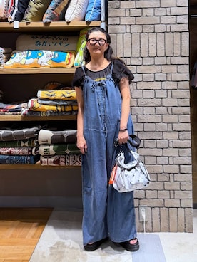 「アイテム（サロペット/オーバーオール）」を使った、K2aさん（レディース・161cm）の夏コーディネート