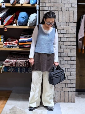 「アイテム（ボストンバッグ）」を使った、K2aさん（レディース・161cm・50代）の秋コーディネート