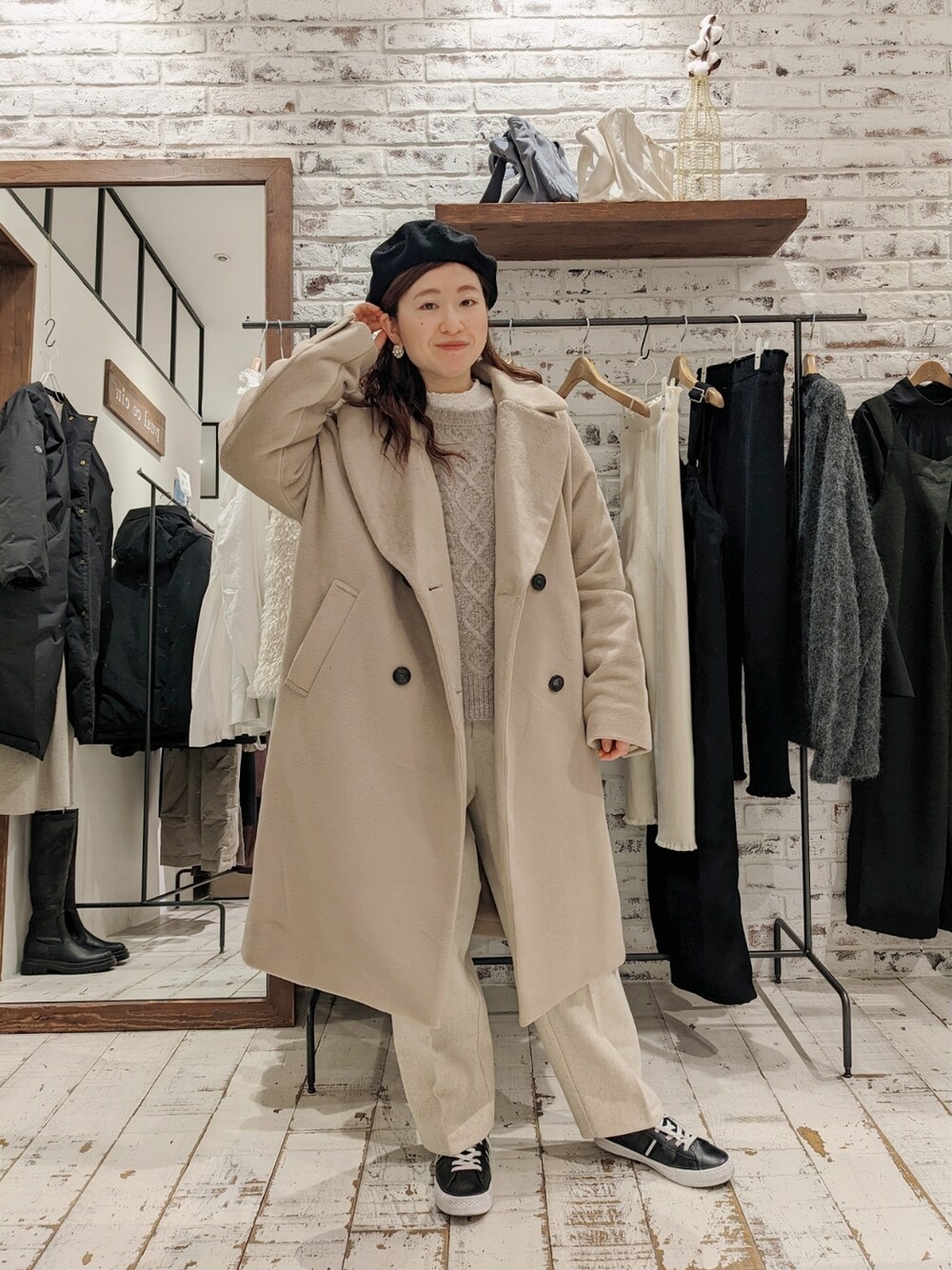 「大人カジュアル、冬コーデ、ビッグシルエット、休日コーデ、ゆったりコーデ、シンプルコーデ、キレイめカジュアル、ピュアルセシン、pualcecin」｜「PUAL CE CINのファンシーモッサBIGカラーコート（その他アウター、ベージュ系）」を使った、masumoさん（レディース・155cm）の冬コーディネートの1枚目の写真