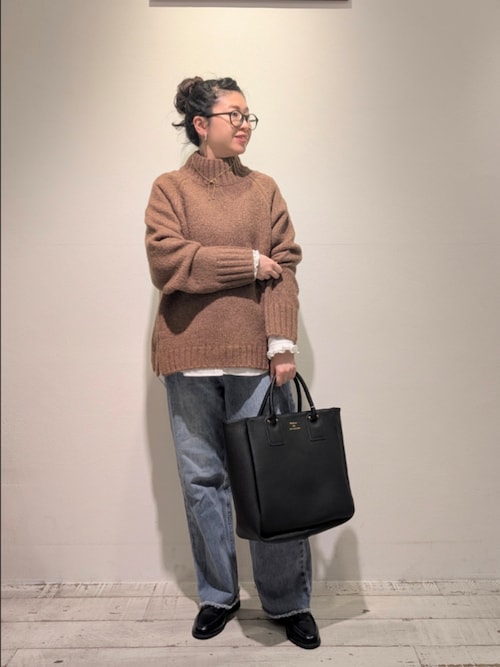 アルパカ混ハイネックニットプルオーバー