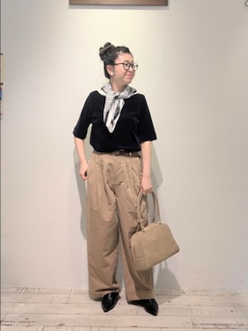 「アイテム（スラックス、イエロー系）」を使った、masumoさん（レディース・155cm）の夏コーディネート