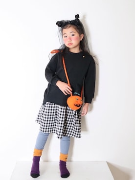 「アイテム（ワンピース/ドレス、ブラック系）」を使った、Neneneさん（キッズ・110cm）の秋コーディネート