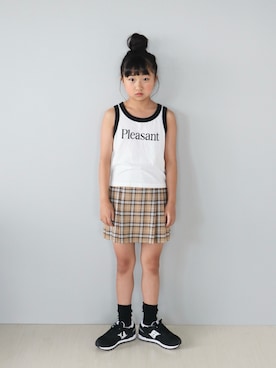 「アイテム（スニーカー）」を使った、Neneneさん（キッズ・131cm）の夏コーディネート