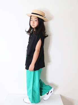 「アイテム（タンクトップ、ブラック系）」を使った、Neneneさん（キッズ・110cm）の夏コーディネート