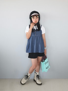 「ikka（イッカ）のニットデニムキャミドッキングプルオーバー（120~160cm）（Tシャツ/カットソー、ブルー系）」を使った、Neneneさん（キッズ・142cm）の夏コーディネート