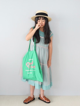 「アイテム（サンダル、ブラウン系）」を使った、Neneneさん（キッズ・131cm）の夏コーディネート