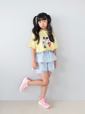 「pairmanon（ペアマノン）の【Disney】【ディズニー】キャラクタープリント 半袖Tシャツ（Tシャツ/カットソー）」を使った、Neneneさん（キッズ・132cm）の夏コーディネート