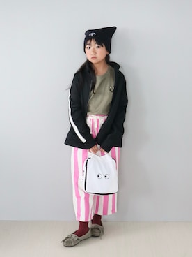 「アイテム（ジャージ）」を使った、Neneneさん（キッズ・132cm）の秋コーディネート
