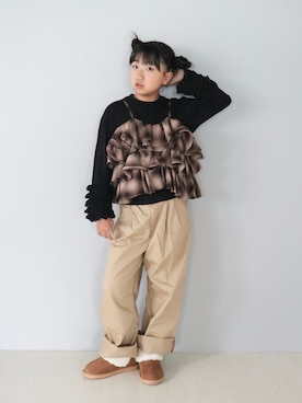 「アイテム（キャミソール）」を使った、Neneneさん（キッズ・132cm）の秋コーディネート