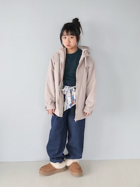 「UGG（アグ）のアイテム」を使った、Neneneさん（キッズ・137cm）の冬コーディネート