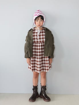 「アイテム（バンダナ/スカーフ）」を使った、Neneneさん（キッズ・132cm）の秋コーディネート