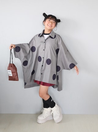 「Shoes in Closet(シューズインクローゼット)の【バンビ柄が新登場!】厚底 プラットフォーム レースアップ ボア ムートン ブーツ 5840(ブーツ)」を使った、Neneneさん(キッズ・142cm)の秋コーディネート