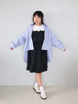 「ikka（イッカ）の【親子コーデ】ドロストロングテールシャツ（120~160cm）（シャツ/ブラウス、ブルー系）」を使った、Neneneさん（キッズ・142cm）の夏コーディネート