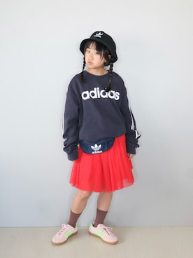 「adidas（アディダス）のアイテム」を使った、Neneneさん（キッズ・140cm）の春コーディネート