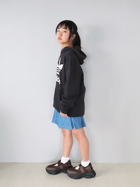 「BAYFLOW（ベイフロー）のアイテム」を使った、Neneneさん（キッズ・137cm）の春コーディネート