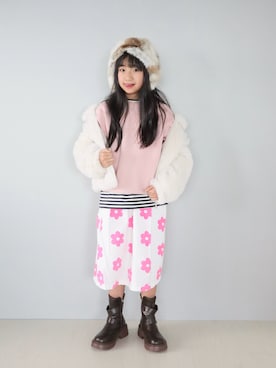 「アイテム（スカート）」を使った、Neneneさん（キッズ・133cm）の秋コーディネート