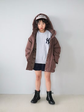 「アイテム（シューズ）」を使った、Neneneさん（キッズ・135cm）の秋コーディネート