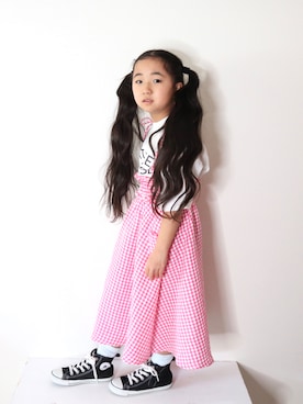 「ギンガムチェック」｜「アイテム（スカート、ピンク系）」を使った、Neneneさん（キッズ・110cm）の春コーディネート