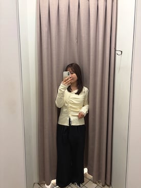 「mystic（ミスティック）の【華奢見えトップス/NVYラインストーン素材】アシメタックプルオーバー（Tシャツ/カットソー、ホワイト系）」を使った、kondoさん（レディース・155cm）の秋コーディネート