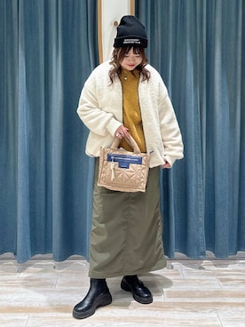 「BAYFLOW（ベイフロー）の[ストレッチ入り]裏起毛ベイカースカート（スカート）」を使った、akariさん（レディース・161cm）の秋コーディネート