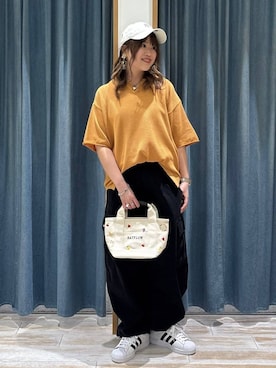 「BAYFLOW（ベイフロー）のアイテム（パンツ）」を使った、akariさん（レディース・161cm）の春コーディネート