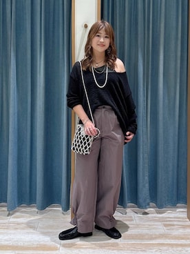 「アイテム（スリッポン）」を使った、akariさん（レディース・161cm・30代）の秋コーディネート