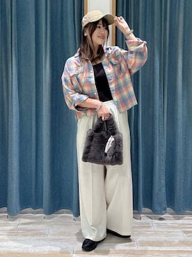 「アイテム（アンダーウェア）」を使った、akariさん（レディース・161cm）の秋コーディネート